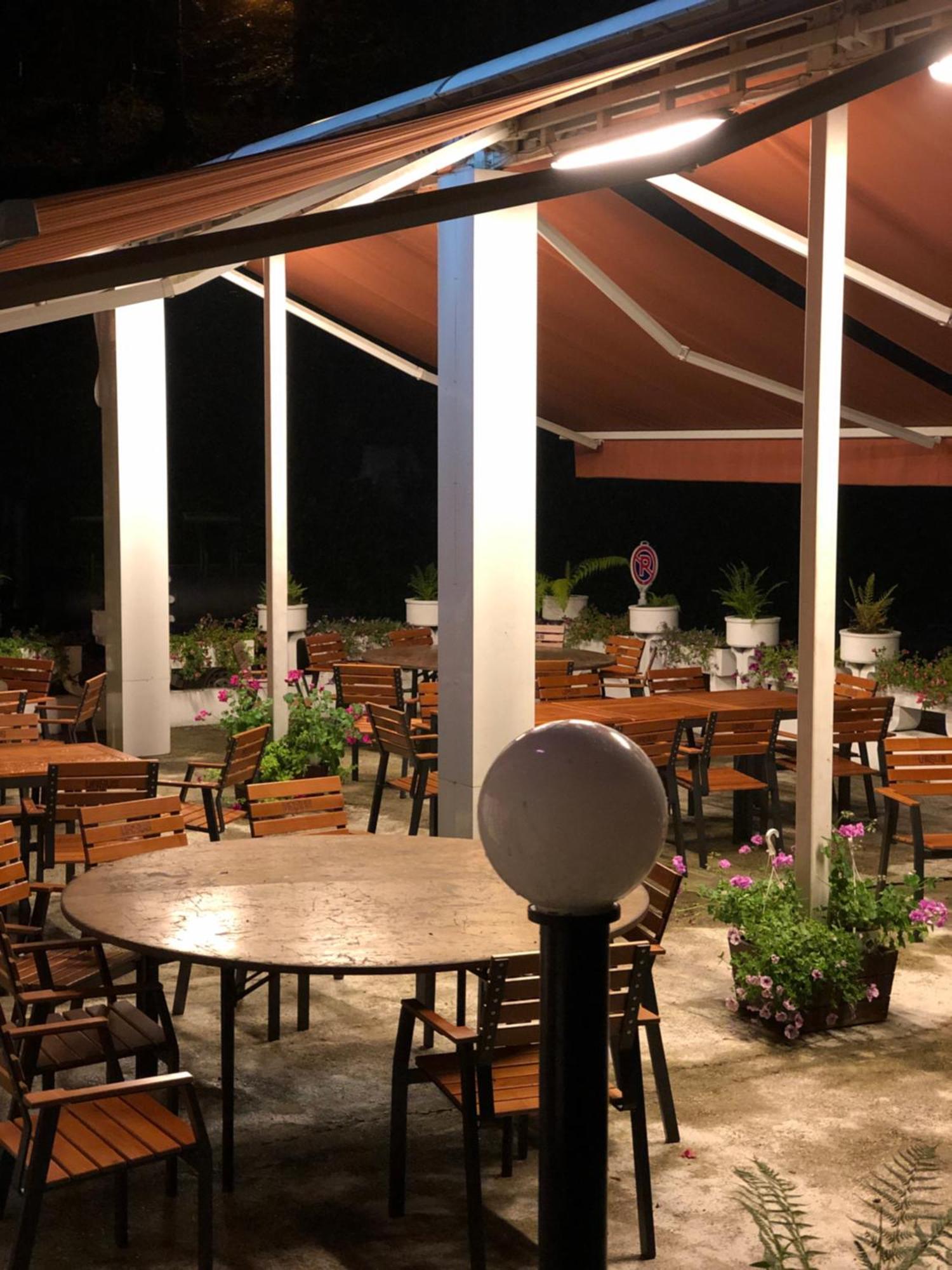 Vila De Argint Aleea Pelesului Nr 2 Sinaia Ngoại thất bức ảnh